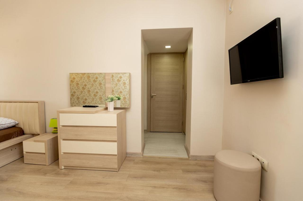 City Center Apartment Тбилиси Екстериор снимка